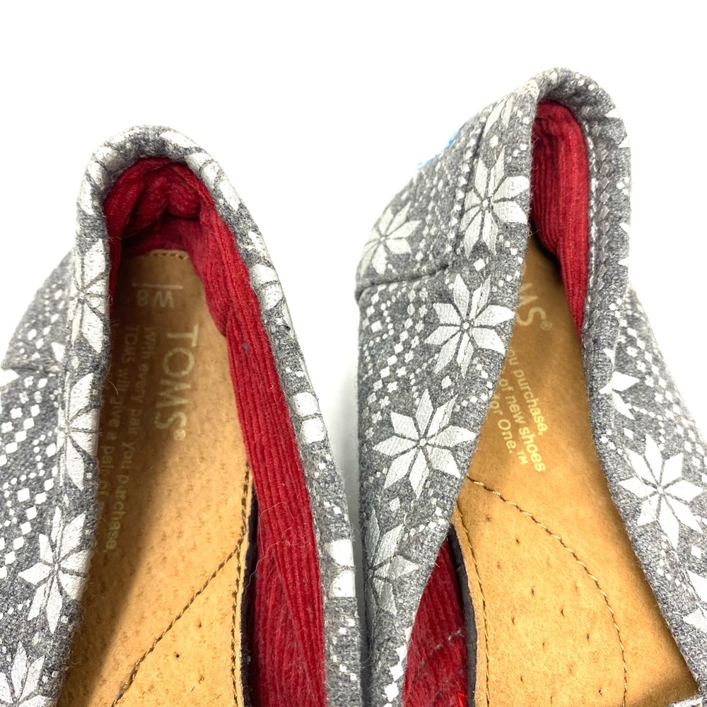 Toms - Picture 7 of 7